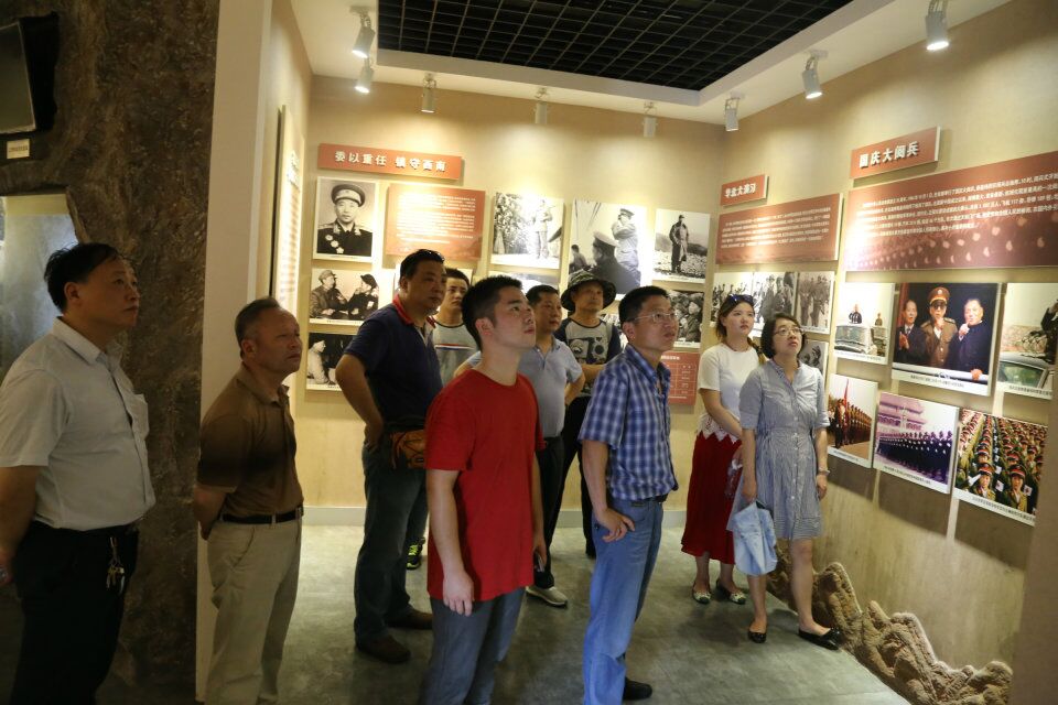 AG8Æì½¢Ìü¡¤(Öйú)¼¯ÍÅÊ×Ò³